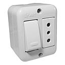 Interruptor + Toma corriente sobrepuesto Arismec D5.7