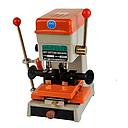 [LLMU1095] Llave multipunto